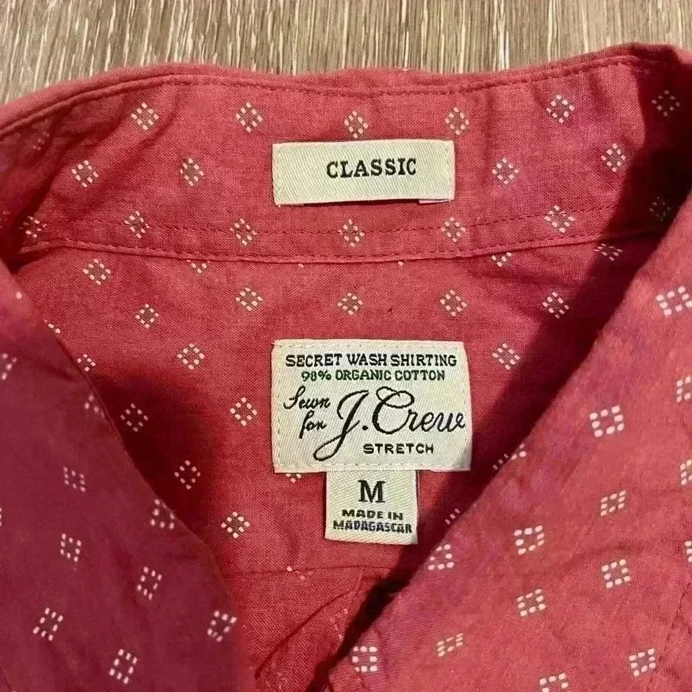 J. Crew stretch men's size medium long sleeve button down shirt
